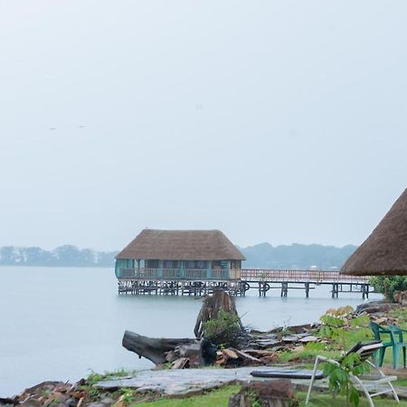 Mirembe Resort Beach Hotel Ssese Kalangala Zewnętrze zdjęcie